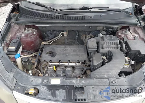 2011 Kia Sorento Lx from USA, damaged, VIN 5XYKT4A17BG060160